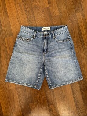100% Cotton Faded Blue Mid Length Denim Shorts
